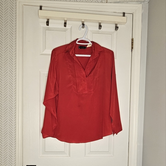 COMO Diffusion Tops - Women's Red Blouse